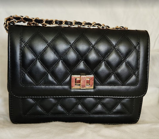 Park Avenue Quilted Shoulder Bag-Black